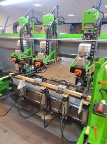 Outro tipo de equipamento Automatický vrtací stroj AWN |  Máquinas-Ferramentas de Marcenaria | Maquinaria para madeiras | Drekos Made s.r.o