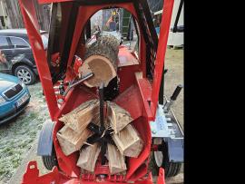 Outro tipo de equipamento DR-20- Automat ,prořez 48cm |  Processamento de resíduos de madeira | Maquinaria para madeiras | Drekos Made s.r.o